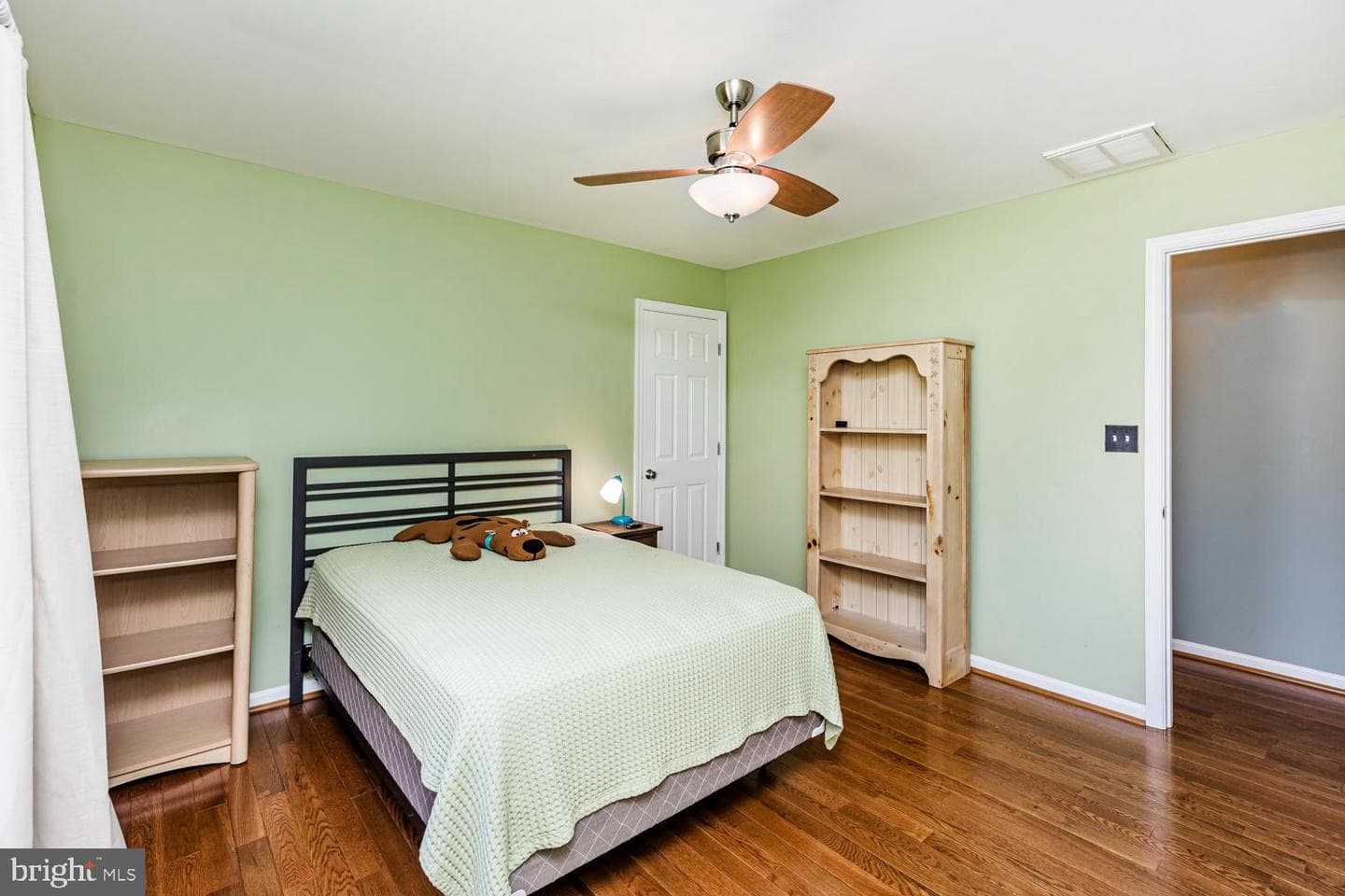 3402 Deanwood Avenue photo 67