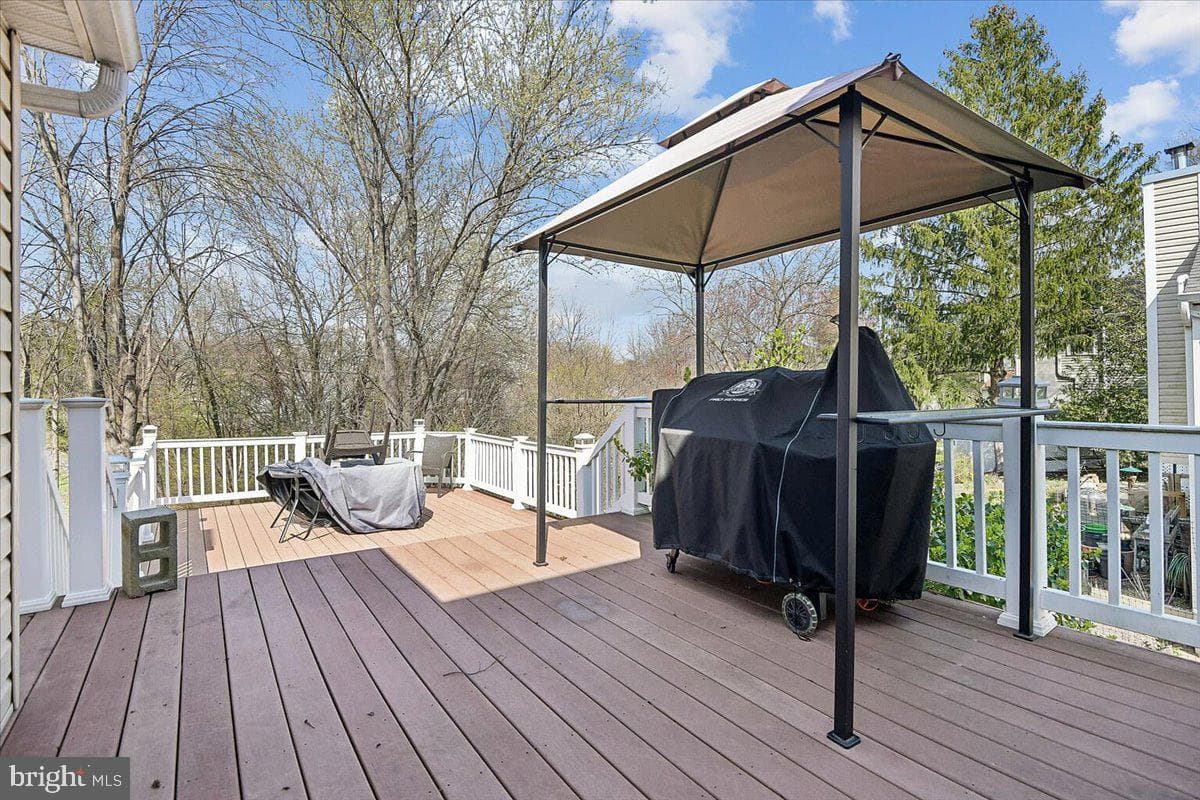 6413 White Peach Place photo 17