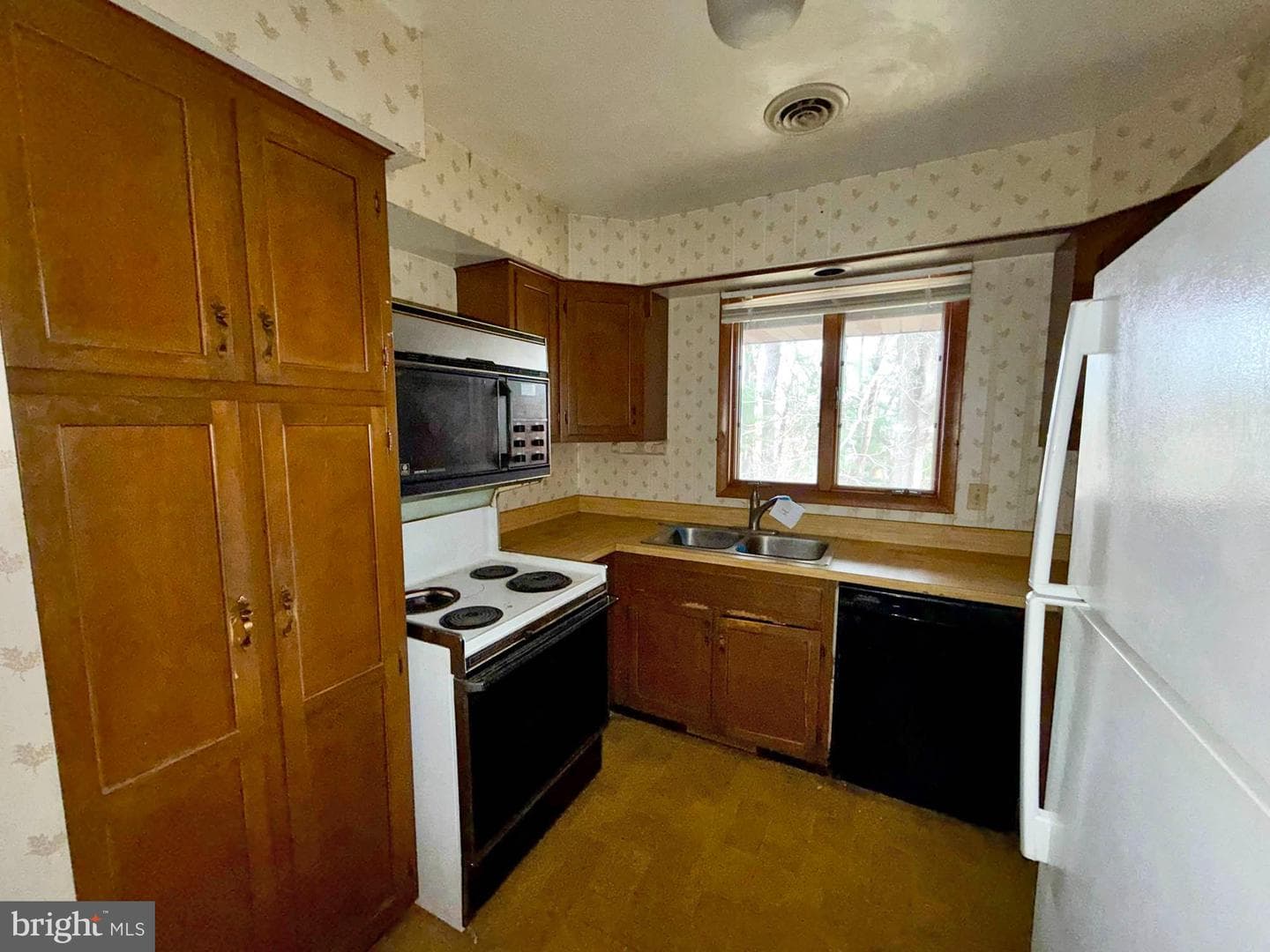 9436 Tiller Drive photo 9
