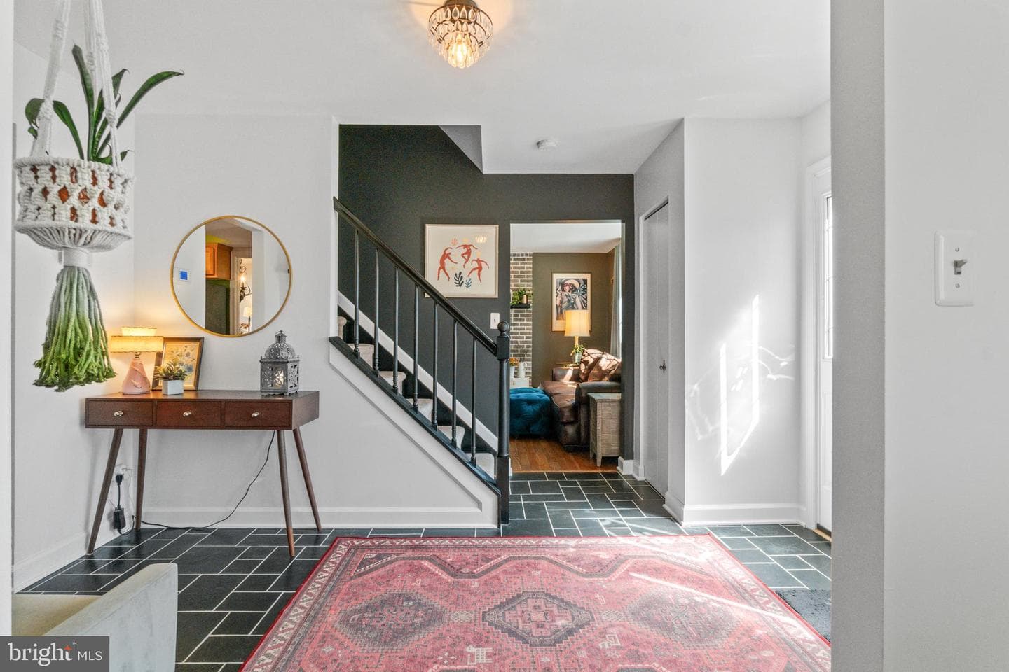 10030 Whitworth Way photo 5