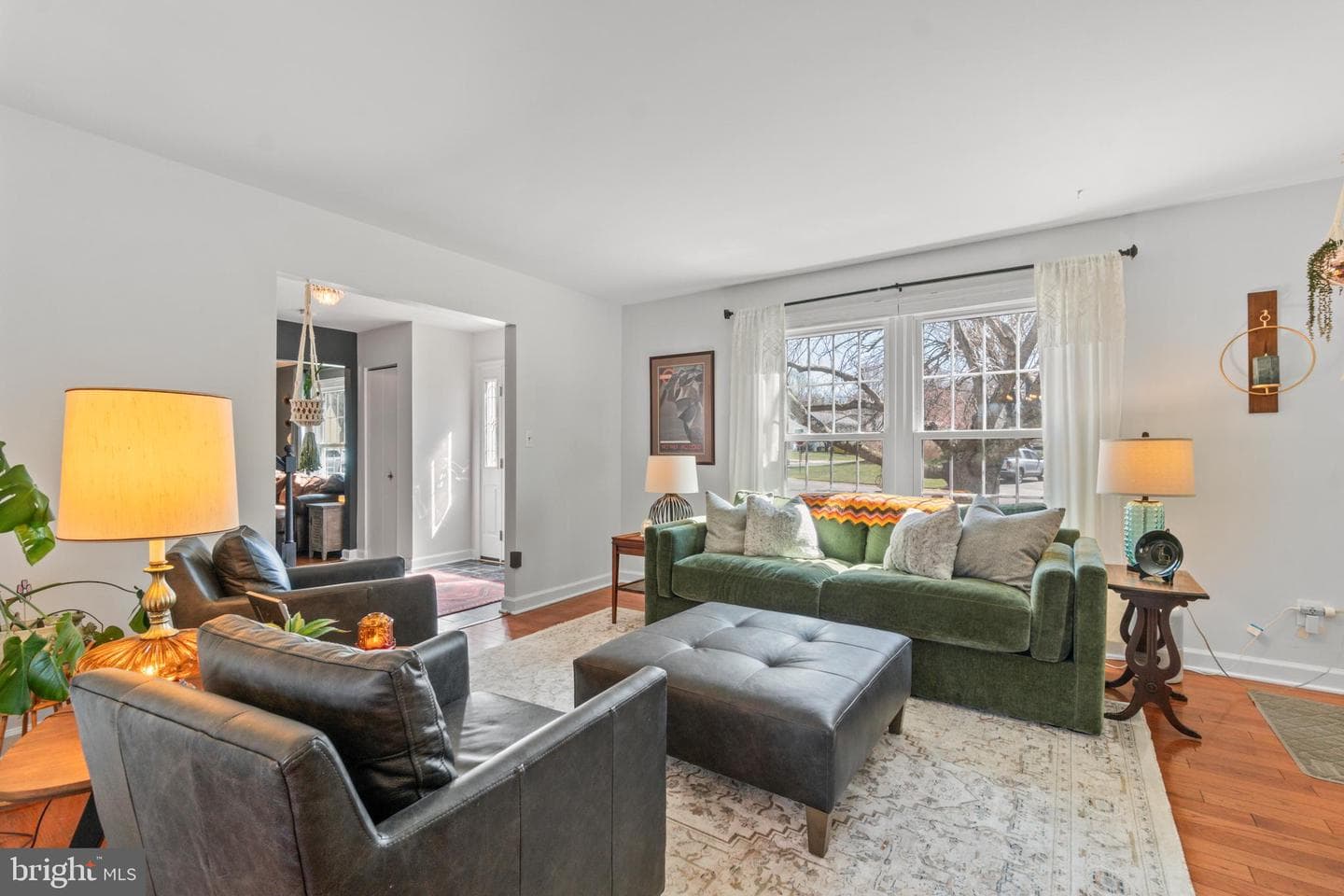 10030 Whitworth Way photo 8