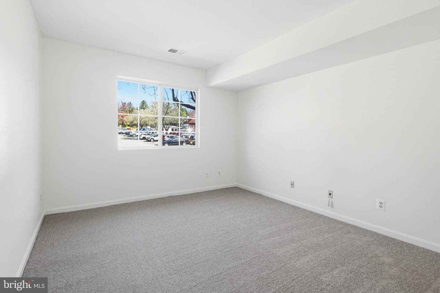 4922 Columbia Road #4 photo 16