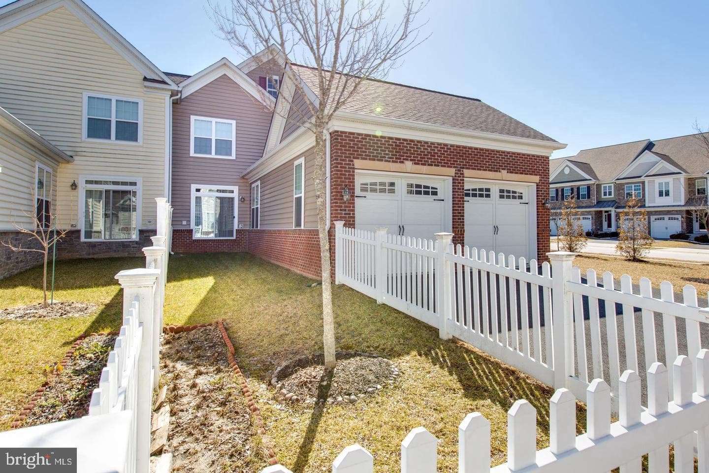 10912 Hayman Lane photo 2
