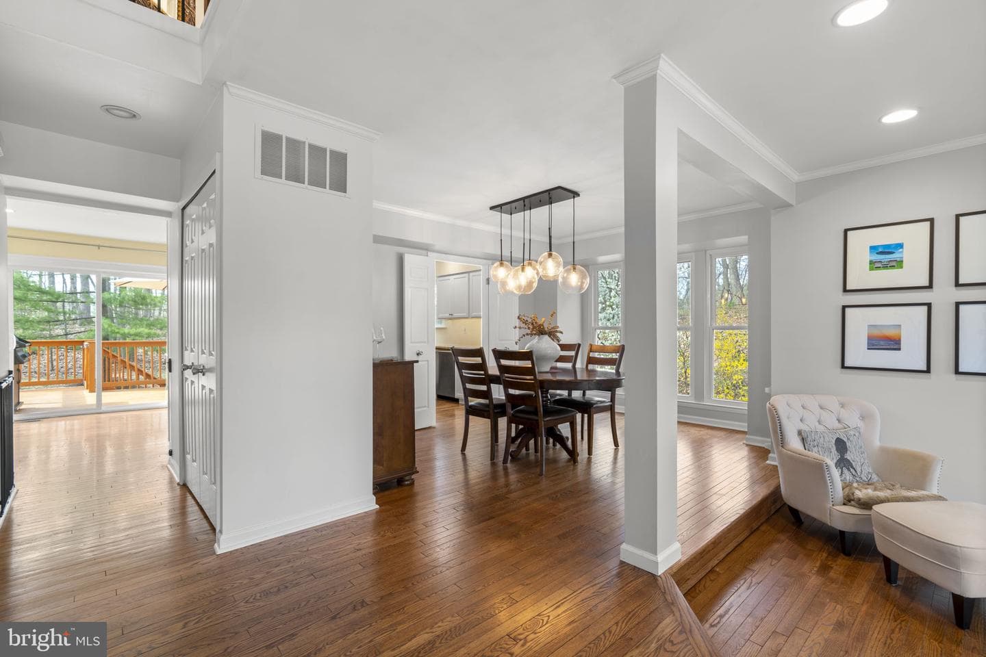 7723 Heatherside Lane photo 9
