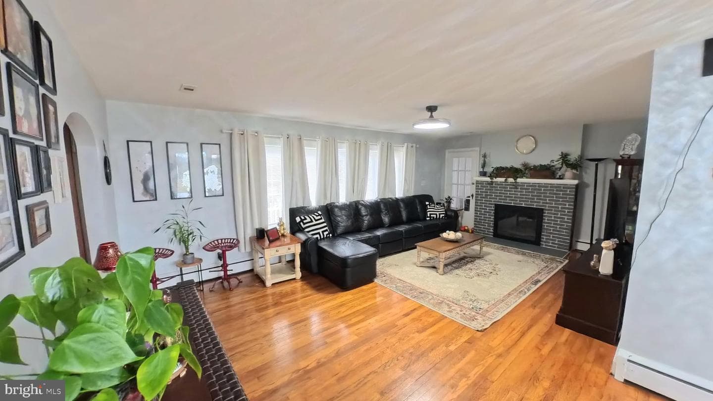 8599 Old Frederick Road photo 25