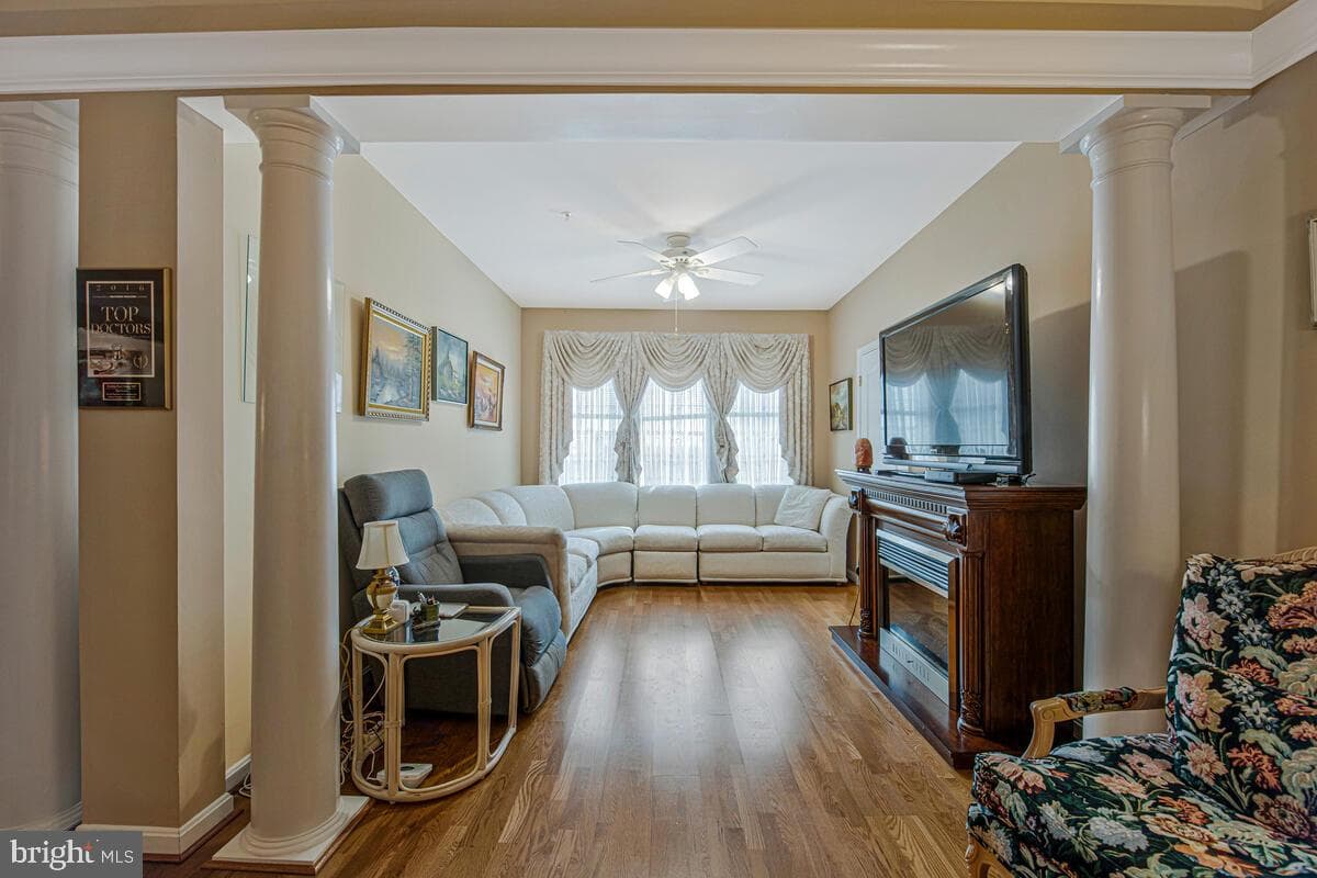 6150 Shadywood Road #207 photo 25