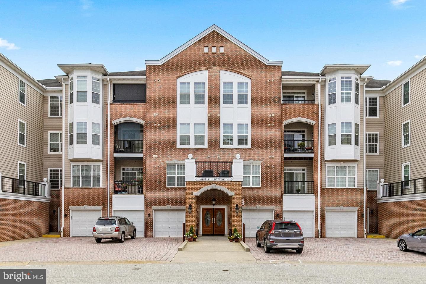6155 Shadywood Road #305
