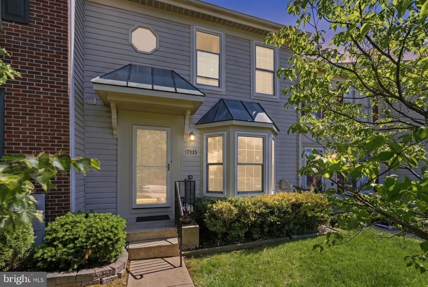 7985 Brightmeadow Court photo 1