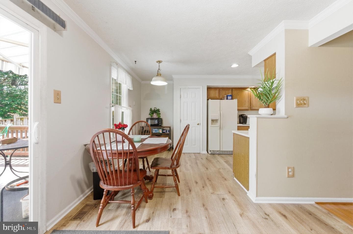 7985 Brightmeadow Court photo 20