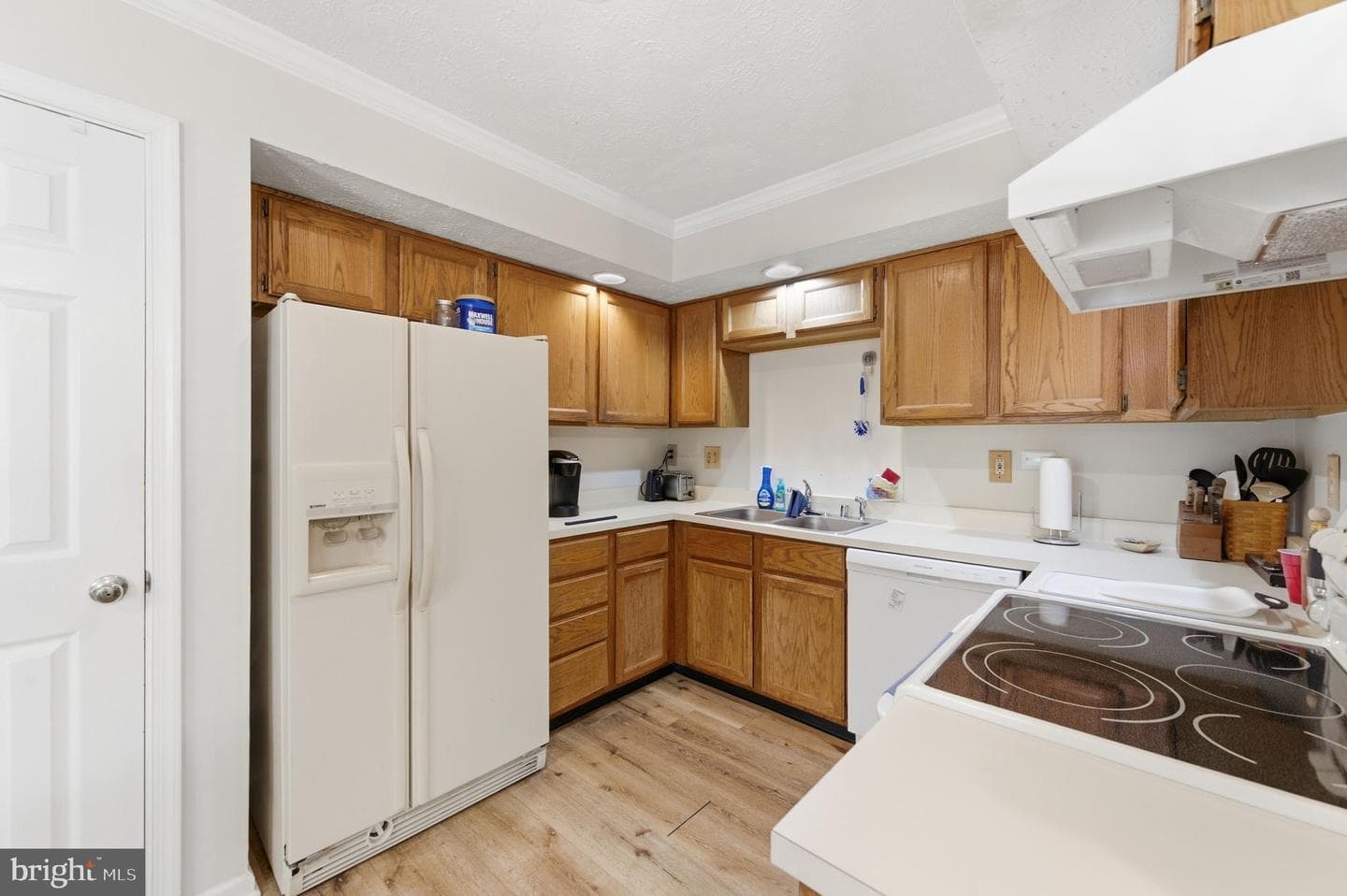 7985 Brightmeadow Court photo 23