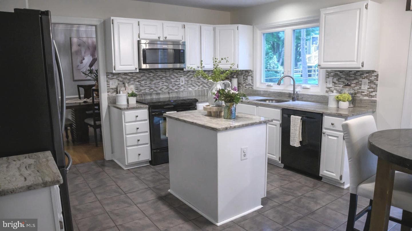 8675 Wheatfield Way photo 20