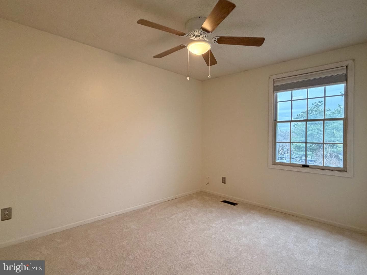 9214 Pirates Cove photo 18
