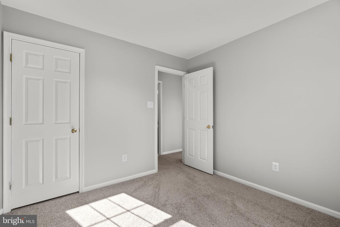 12239 Green Meadow Drive photo 33