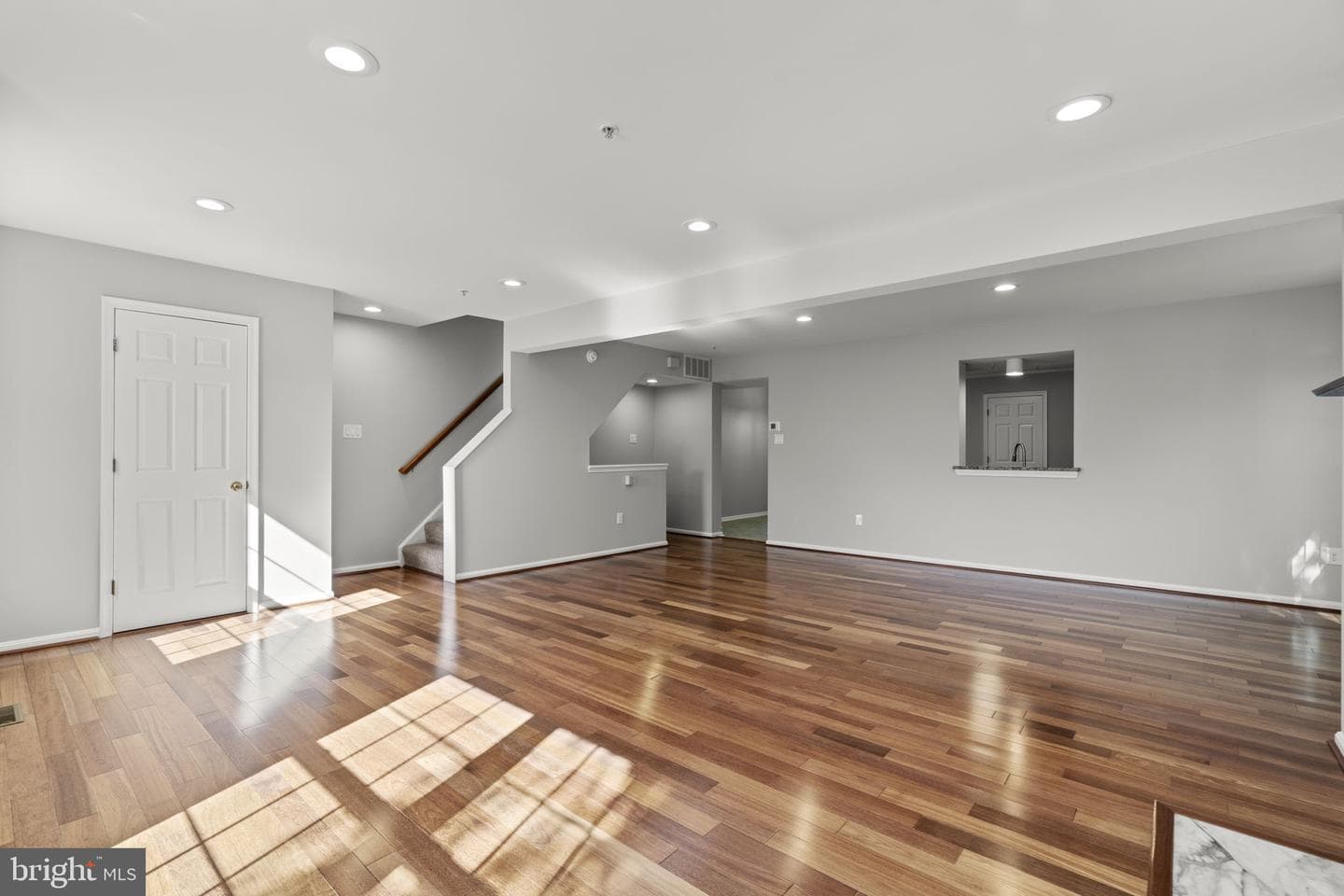12239 Green Meadow Drive photo 9