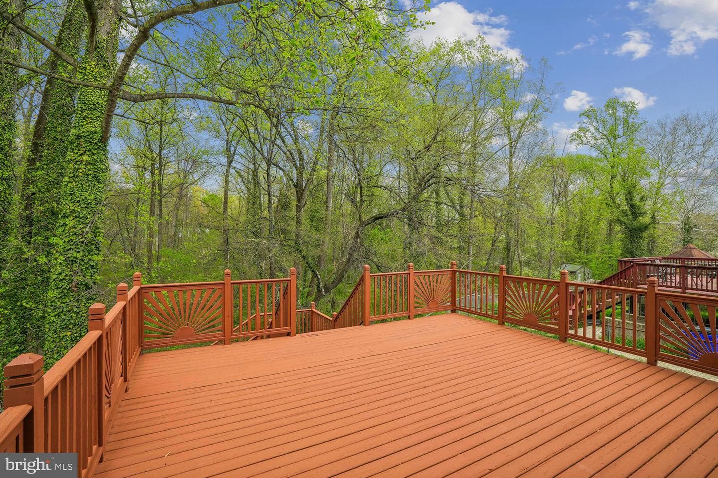 9955 Guilford Road photo 32
