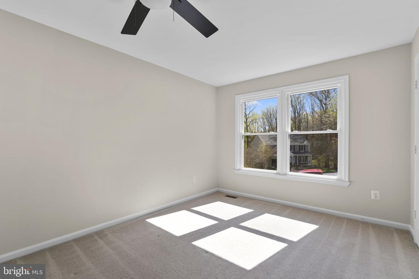8525 Trail View Drive photo 27