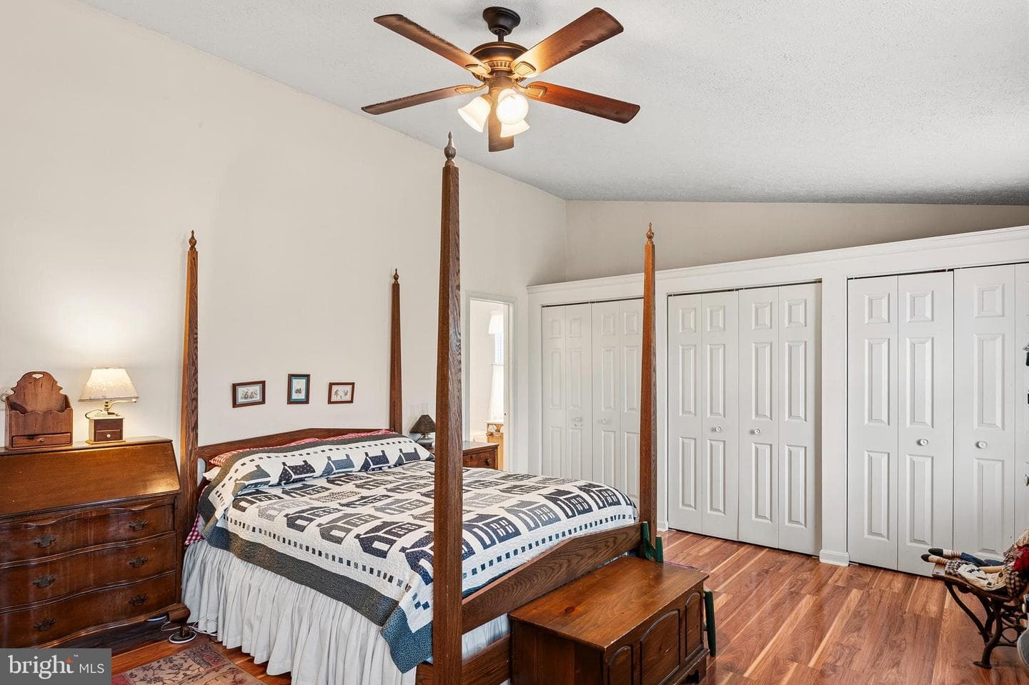 6415 Michael Elizabeth Way photo 18