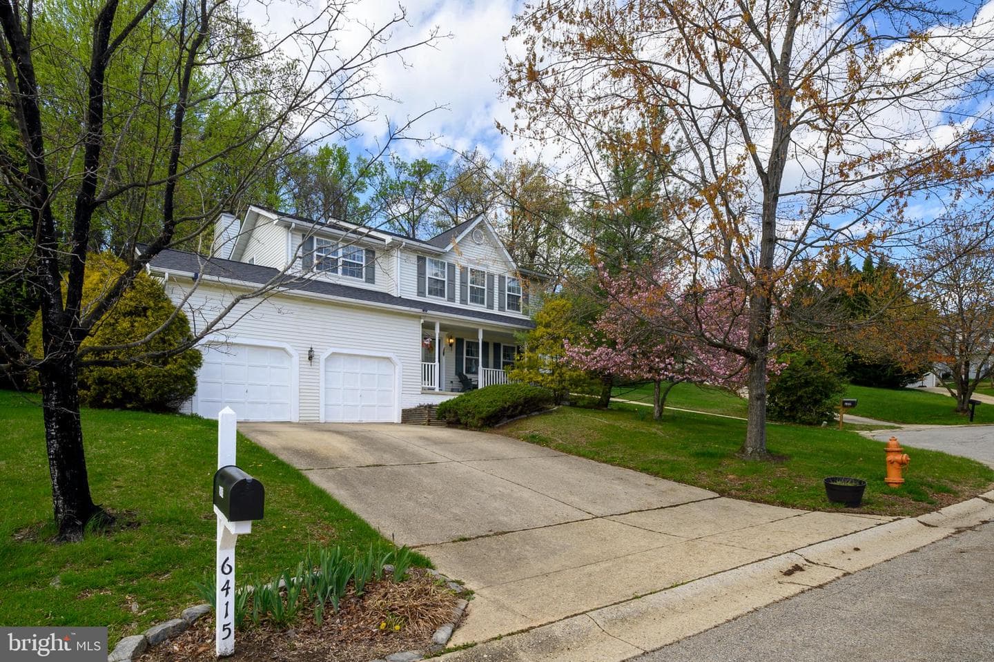 6415 Michael Elizabeth Way photo 2