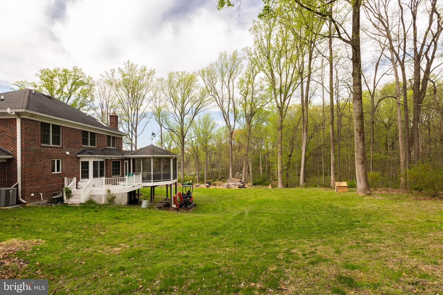 13576 Highland Road photo 14