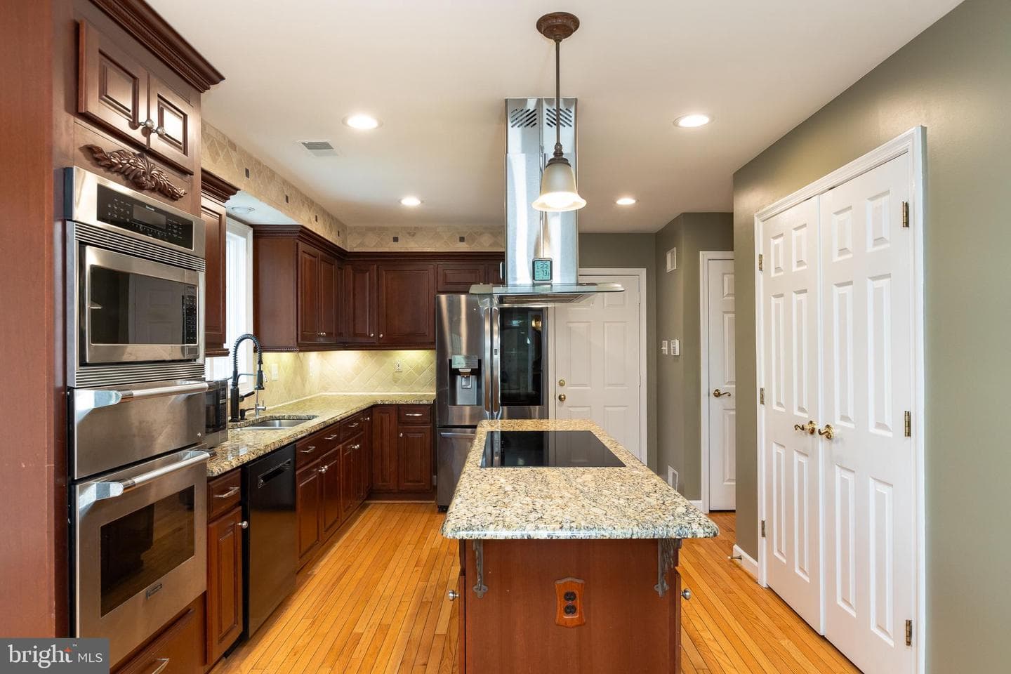 13576 Highland Road photo 42