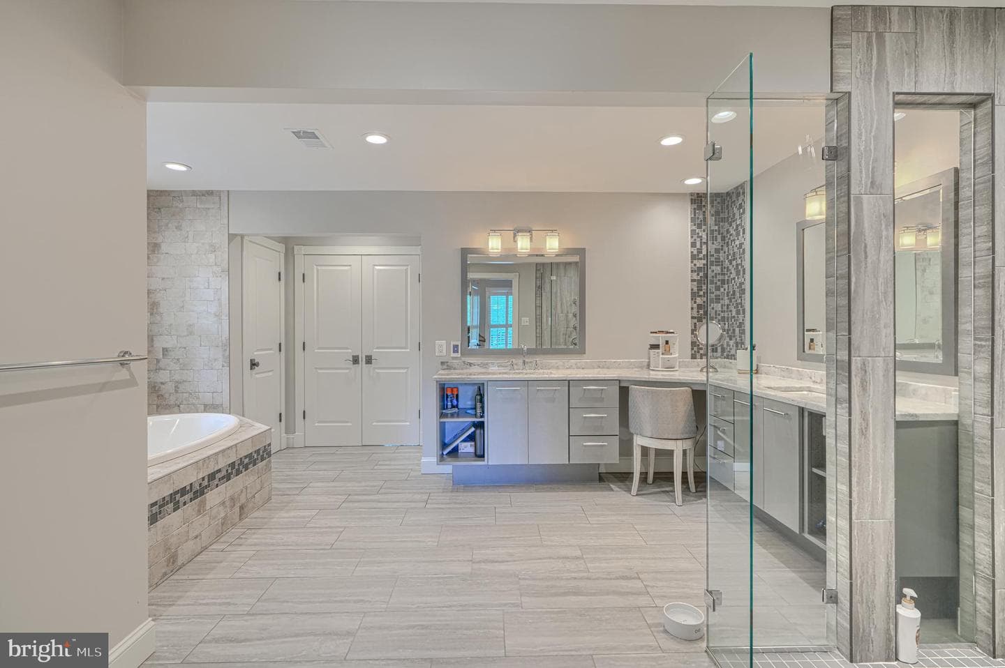 12315 Fawn River Way photo 45