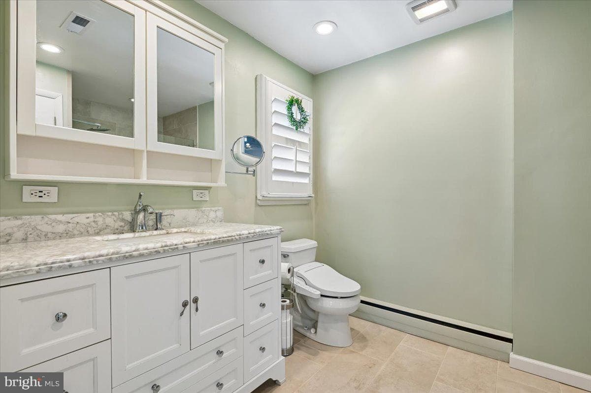 10121 Colonial Drive photo 13