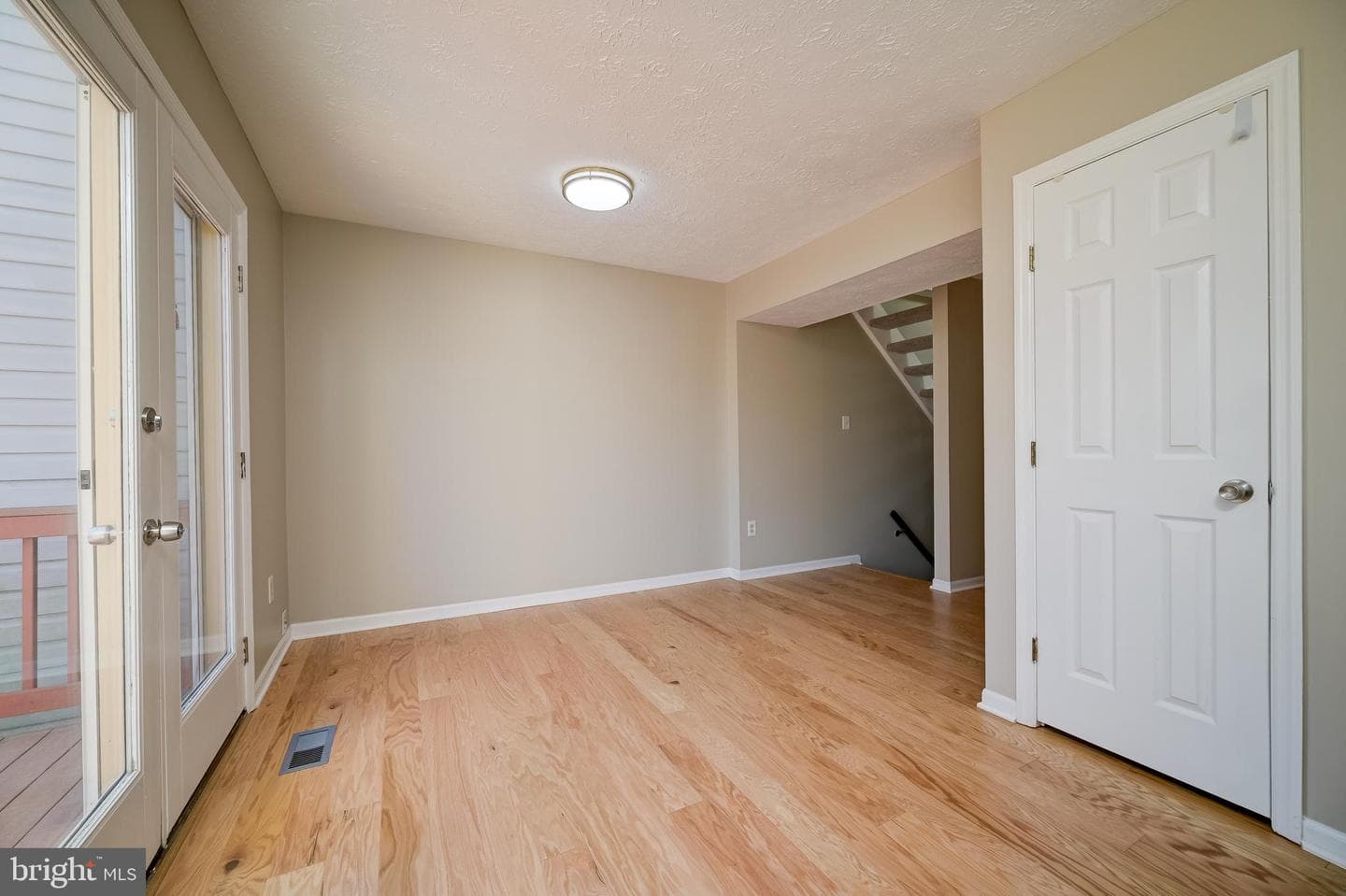 4527 Kingscup Court photo 15