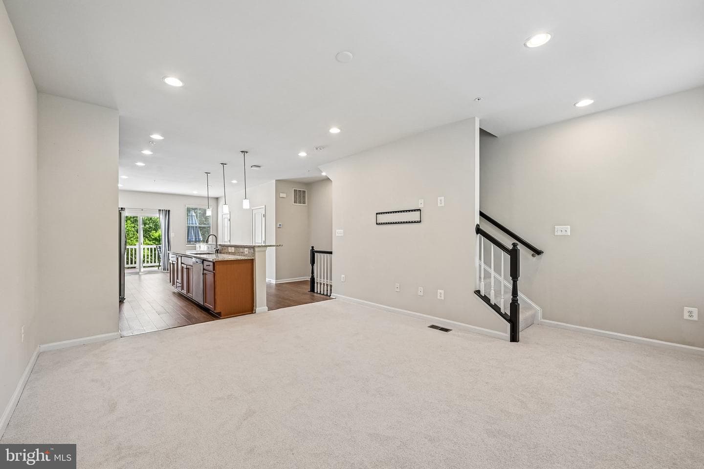 7114 Littlemore Way photo 5
