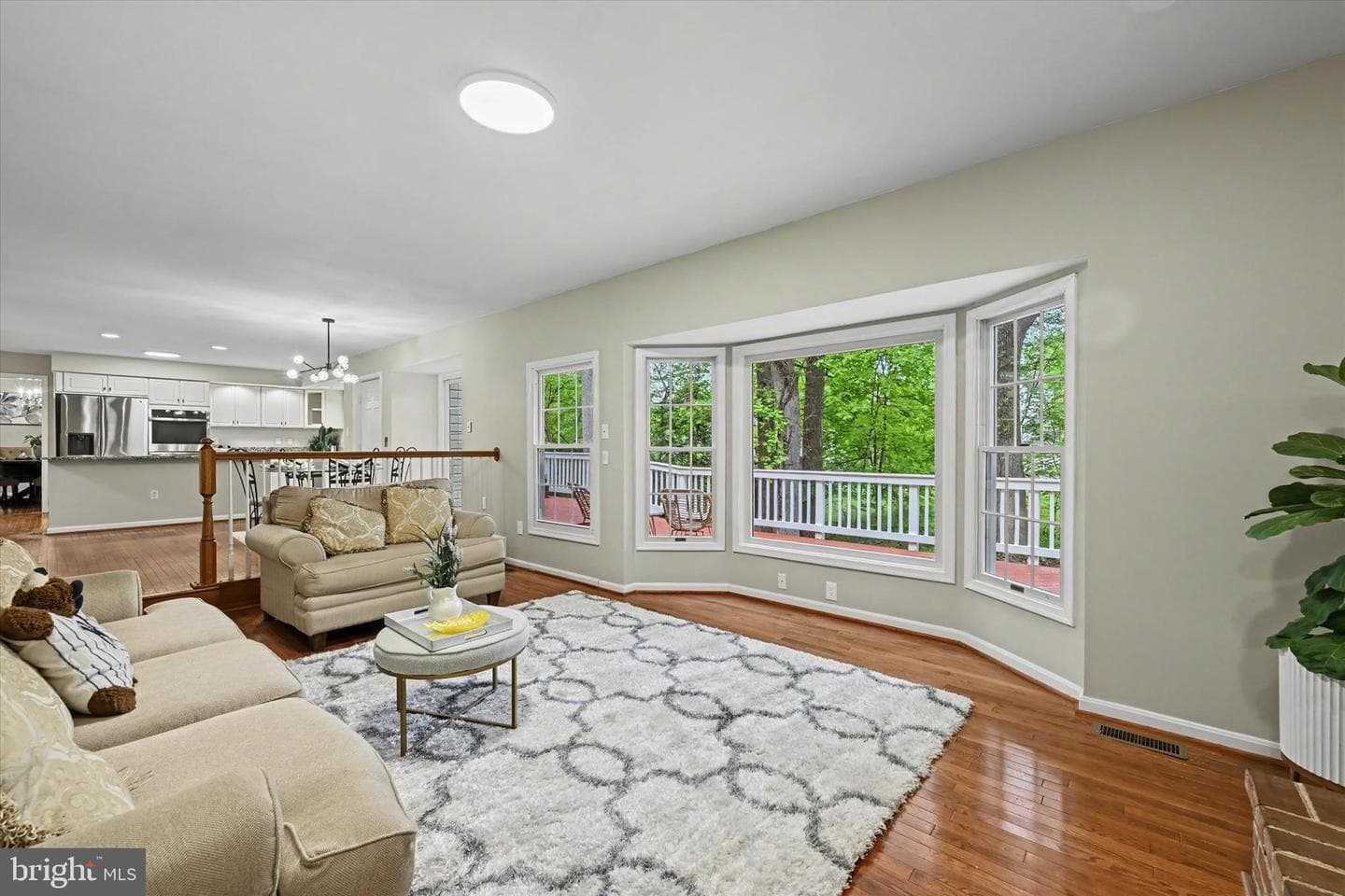 8033 Crest Road photo 17
