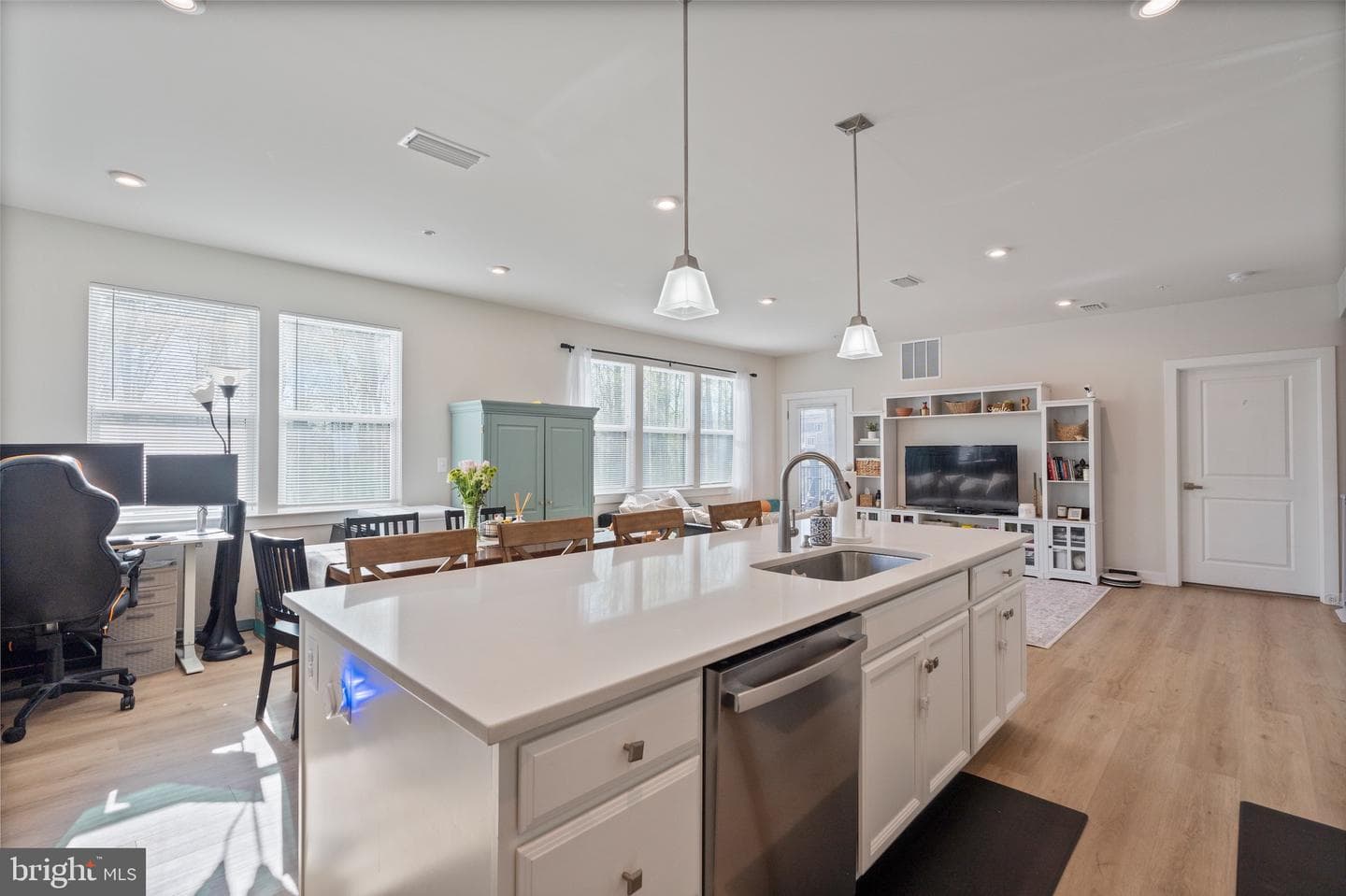 10411 Resort Road #b photo 17
