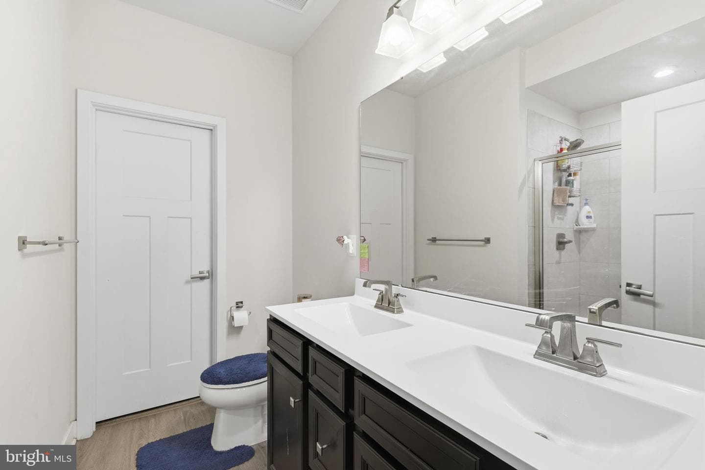 7046 Pramila Place photo 12