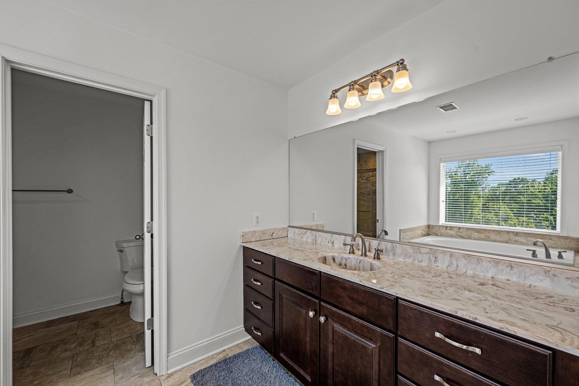 10693 Harding Road photo 33
