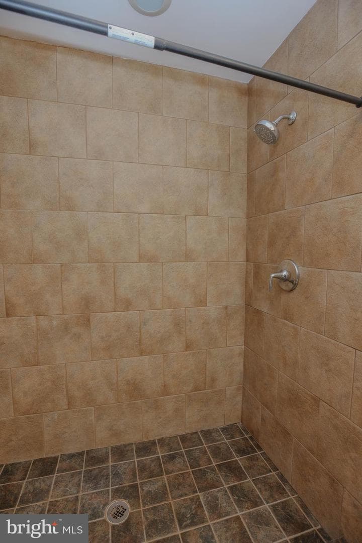 11701 Stonegate Lane photo 36