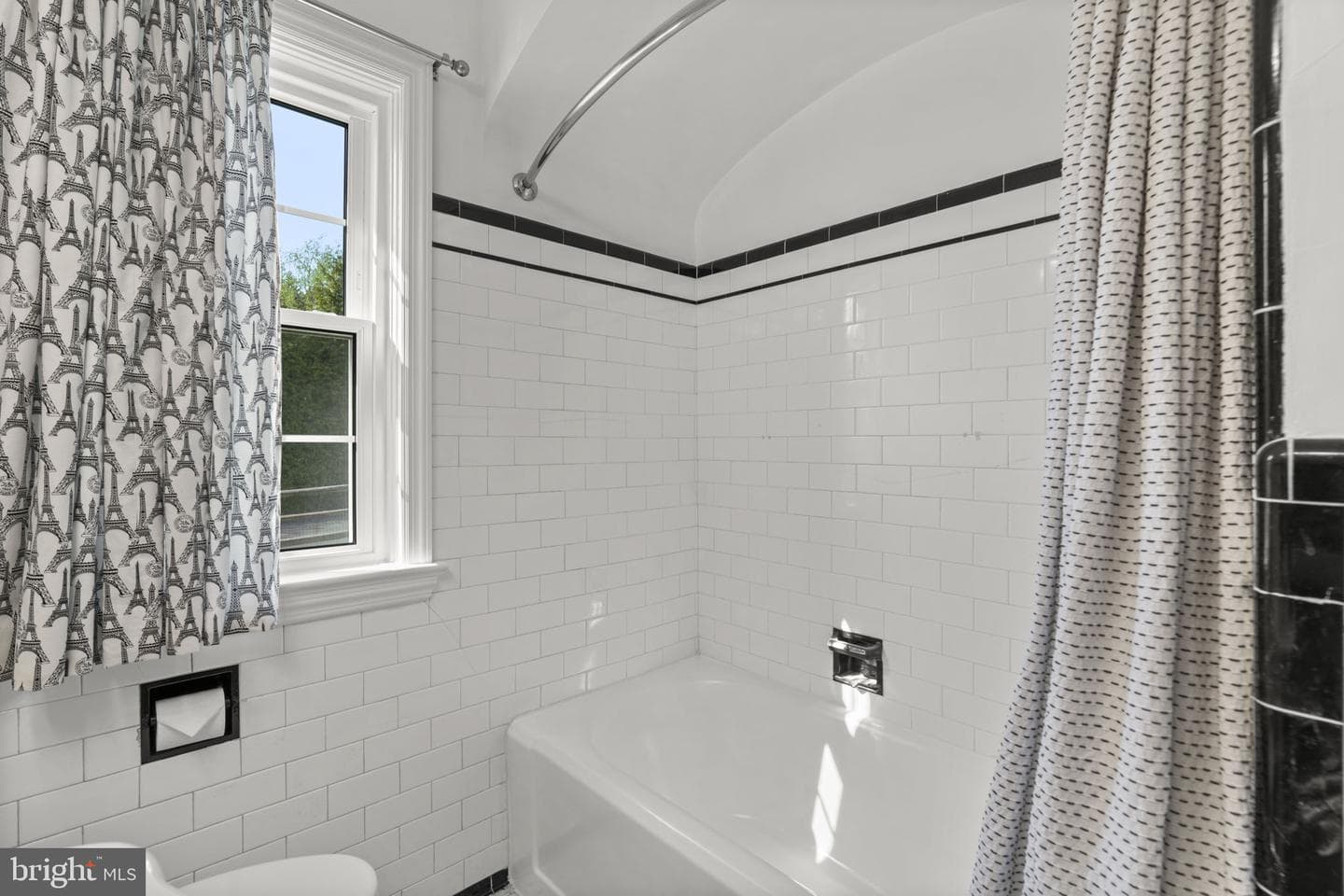 4356 Columbia Road photo 14