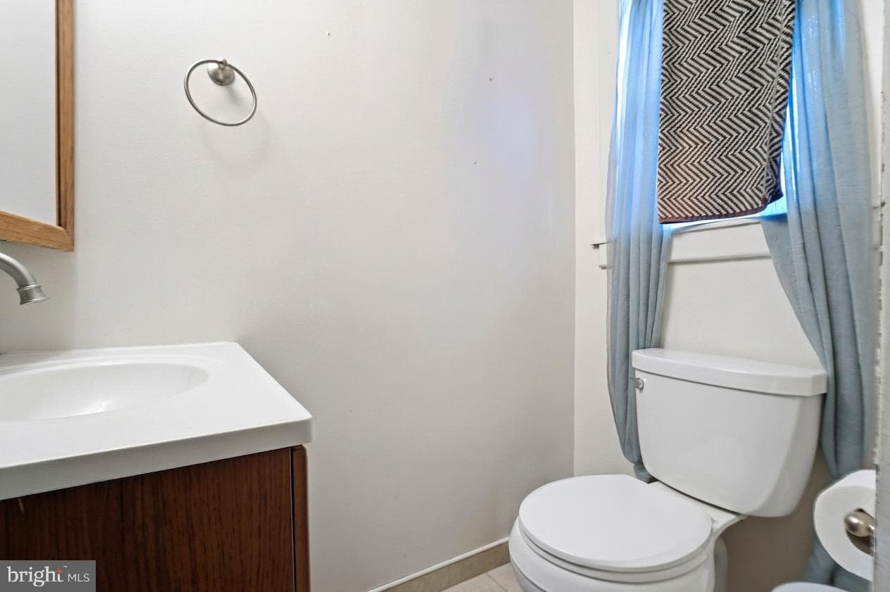 16700 Frederick Road photo 15