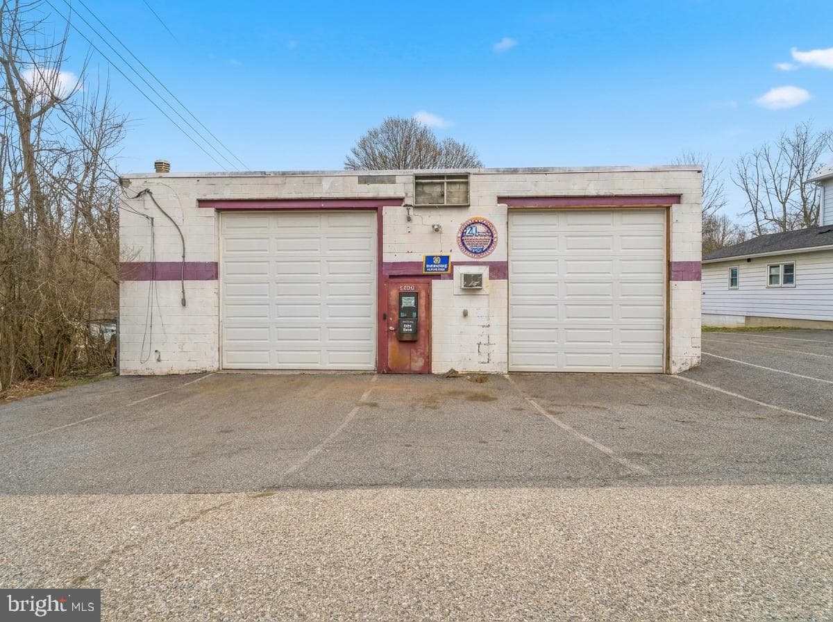 16700 Frederick Road photo 39