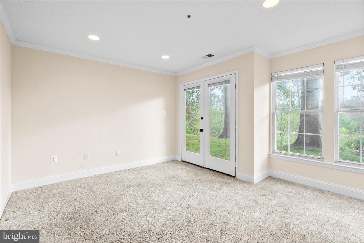 4720 Dorsey Hall Drive #602 photo 9