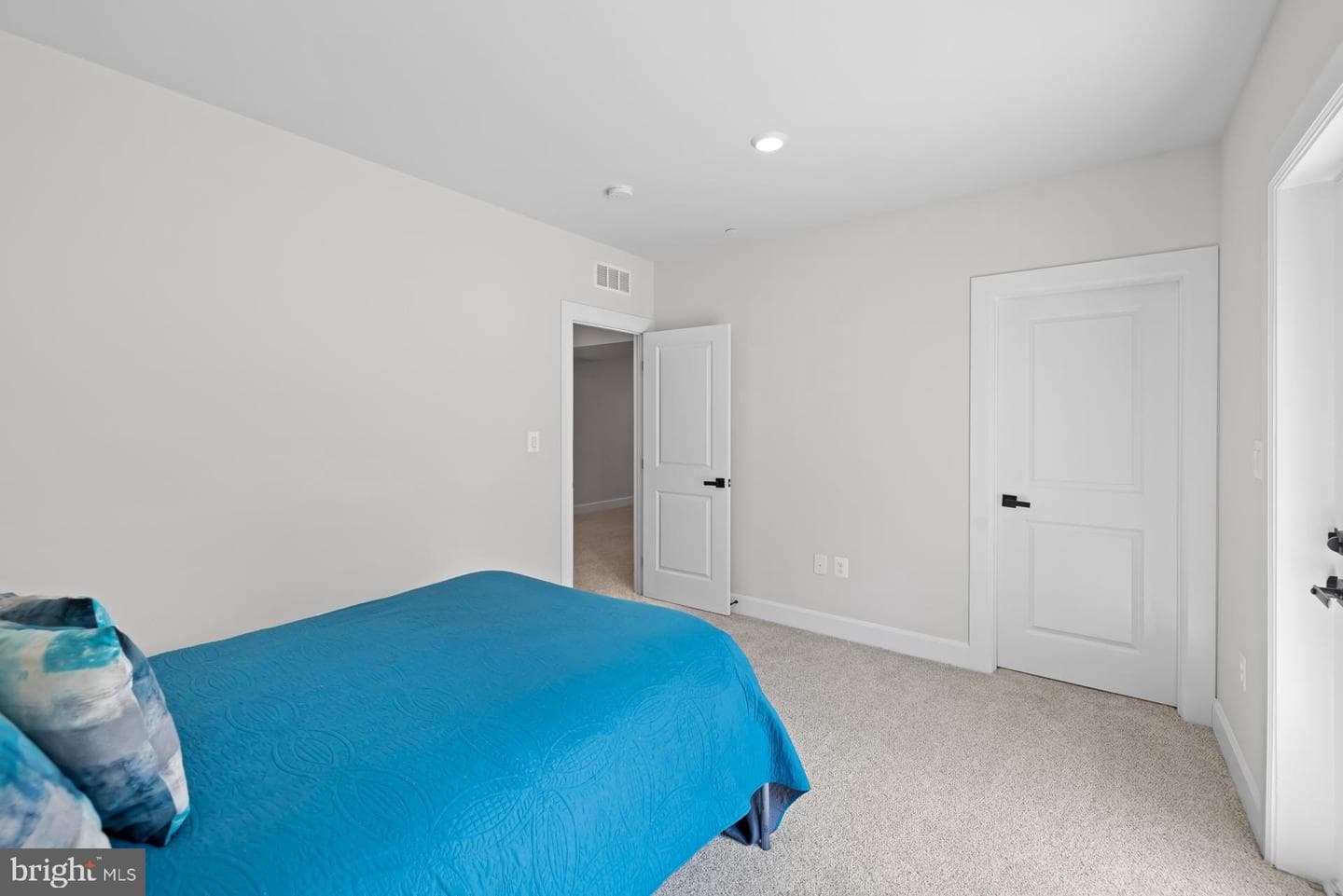 7973 Lawndale Circle photo 24