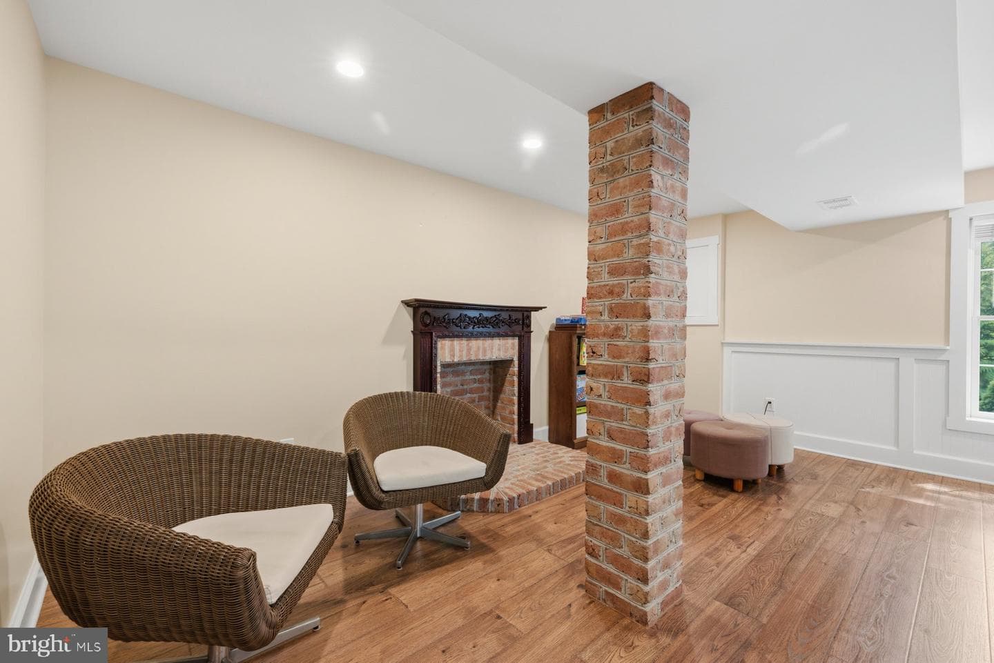 10213 Camelford Court photo 35