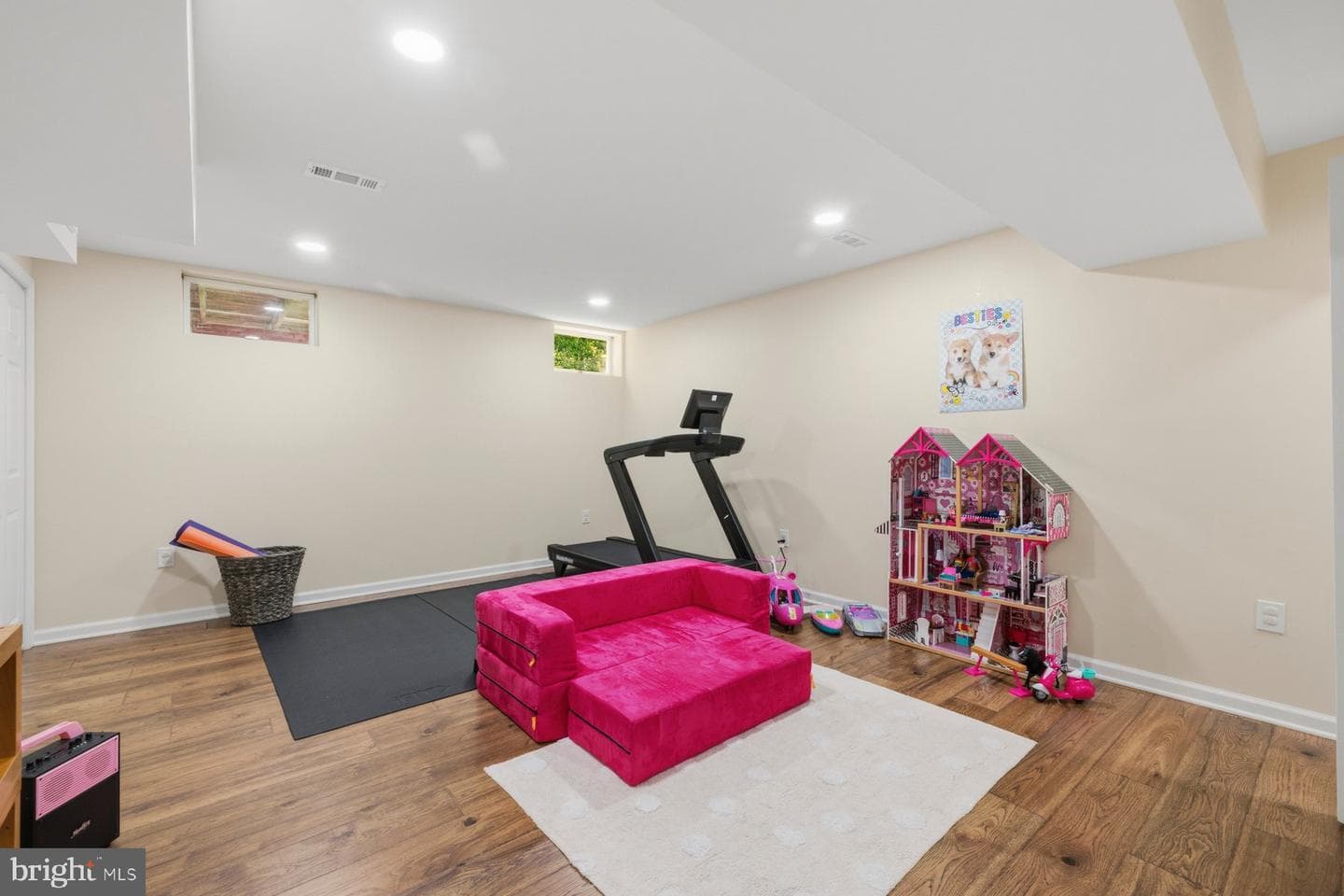 10213 Camelford Court photo 37