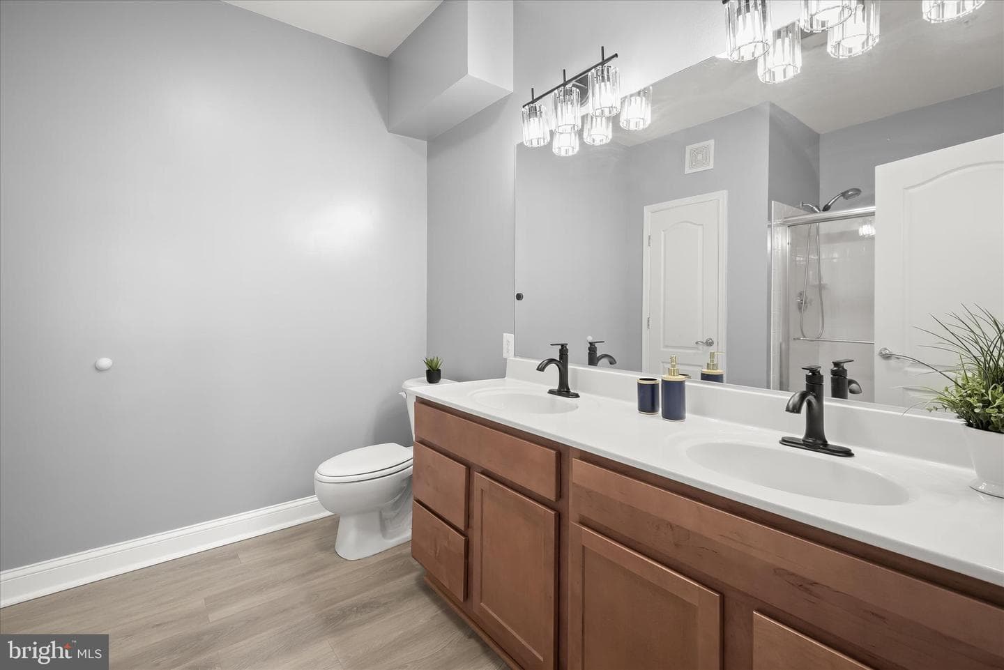 5920 Great Star Drive #301 photo 22