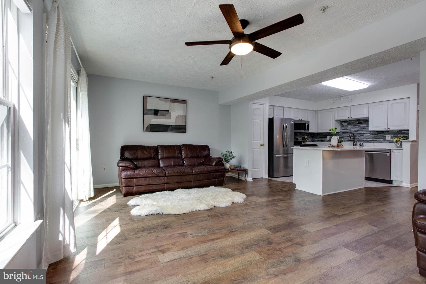 8893 Papillon Drive photo 17