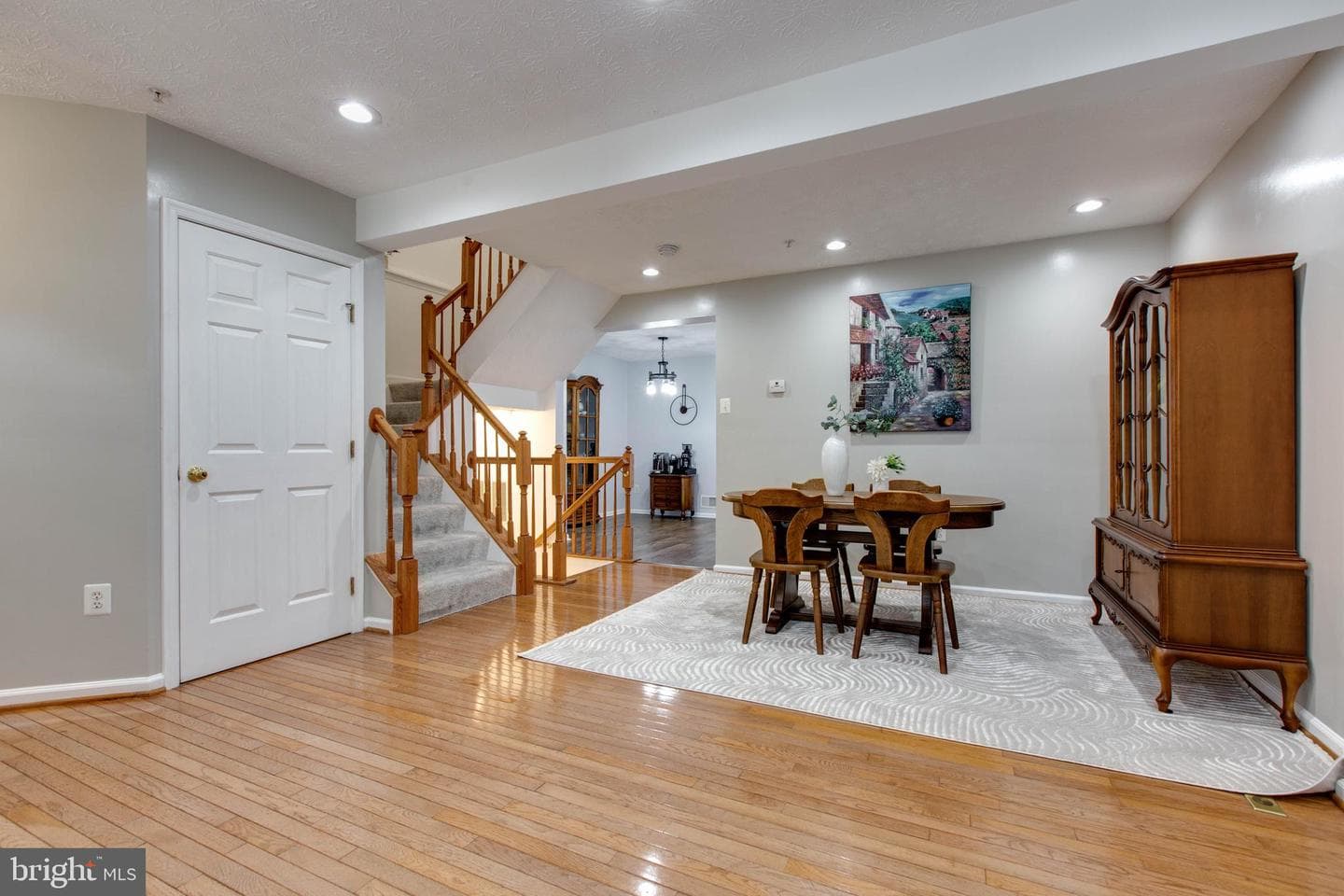 8893 Papillon Drive photo 8