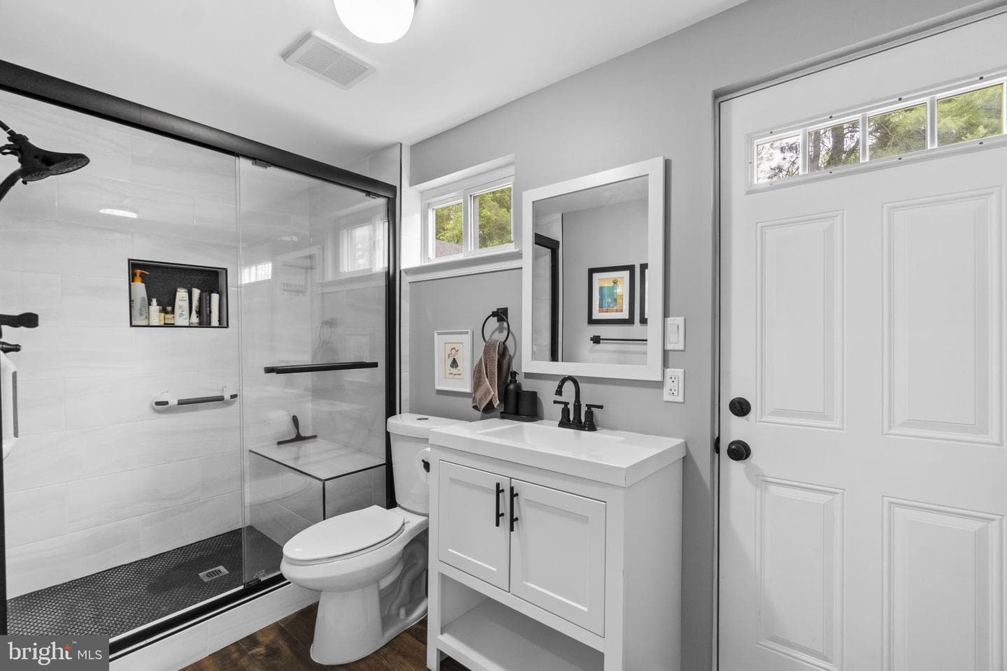 14106 Howard Road photo 37