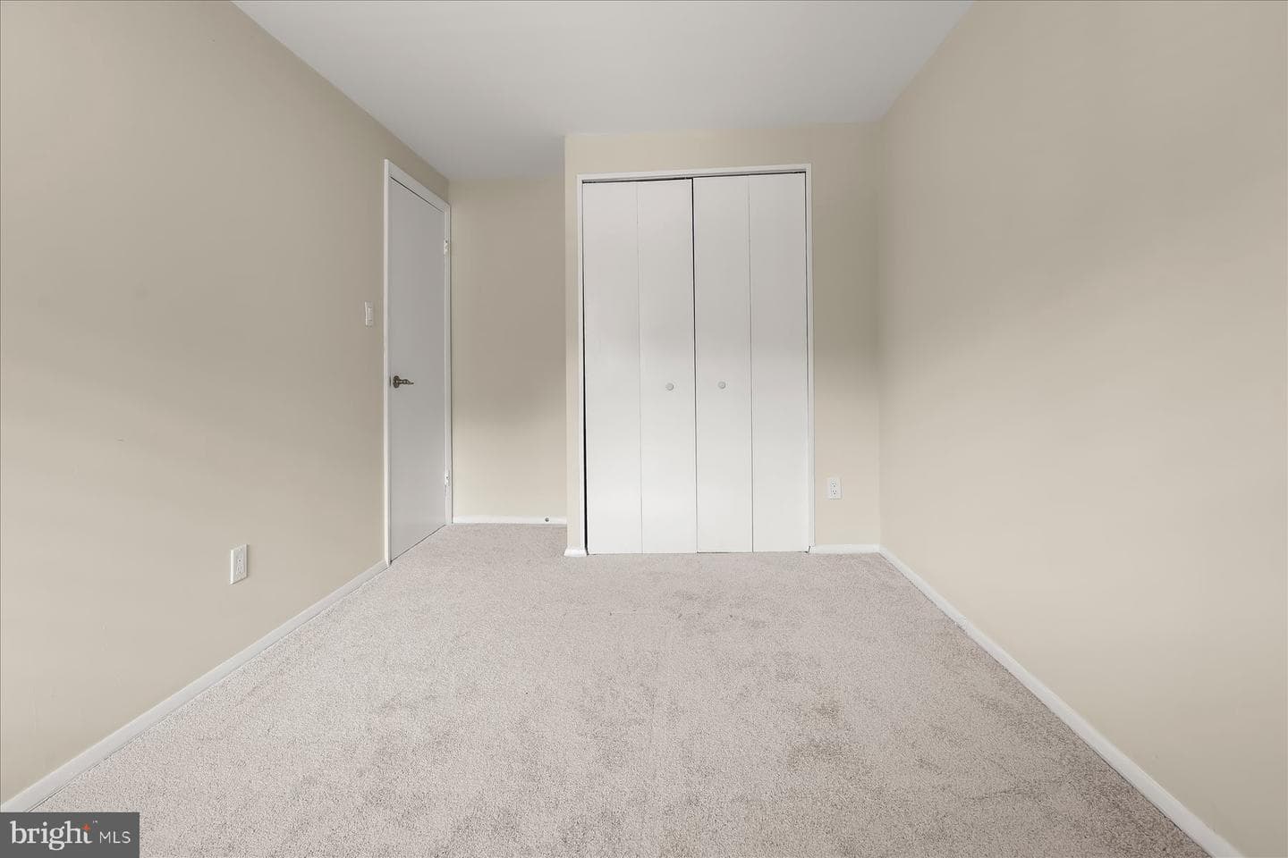 9019 Watchlight Court photo 36