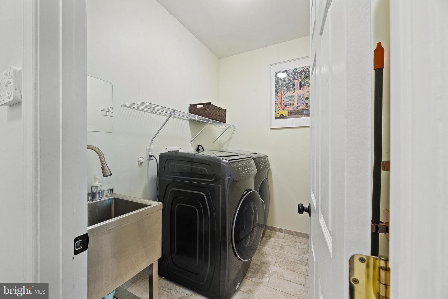 8304 Lark Brown Road photo 28