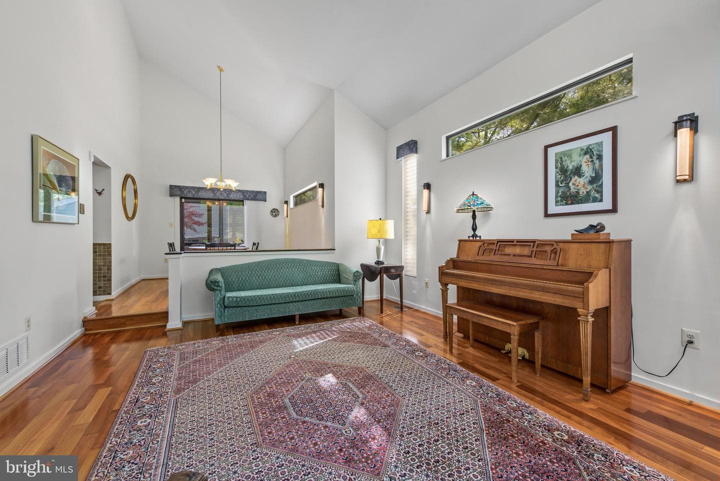 10310 Twinedew Place photo 5