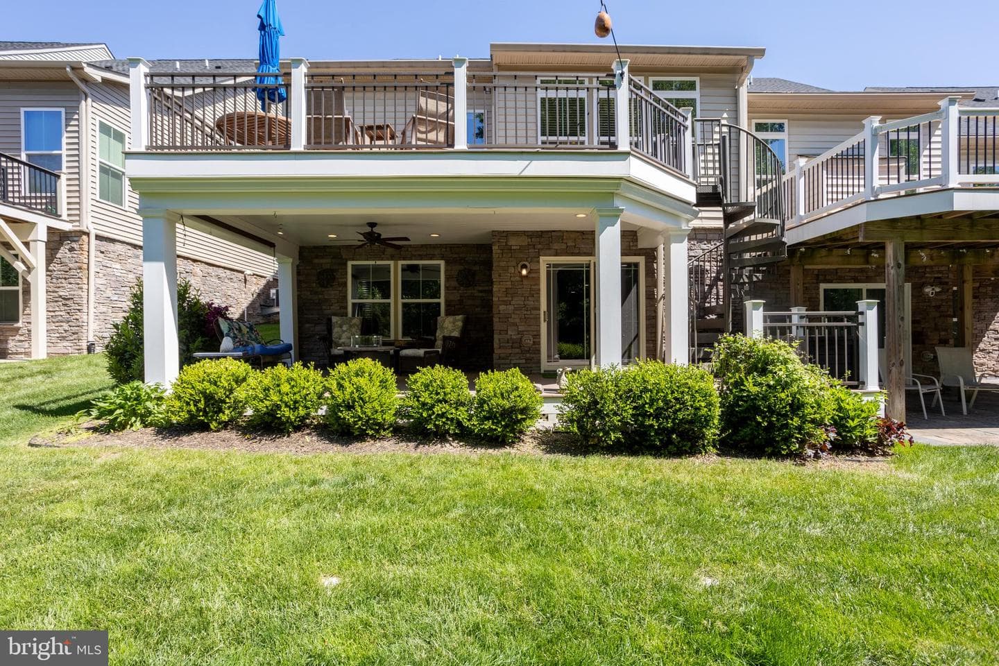 6486 Park Forest Circle photo 117