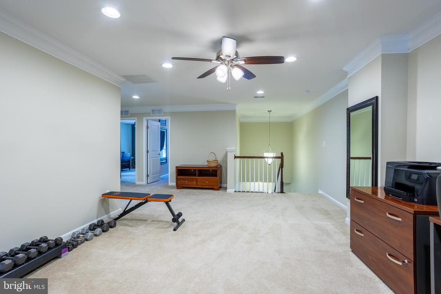 6486 Park Forest Circle photo 42