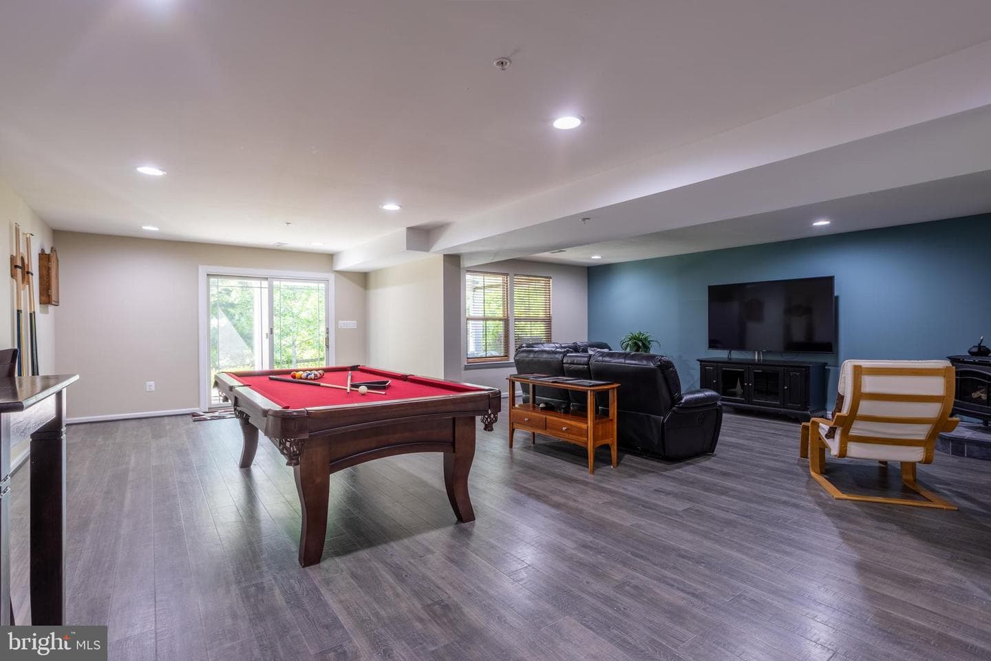 6486 Park Forest Circle photo 85